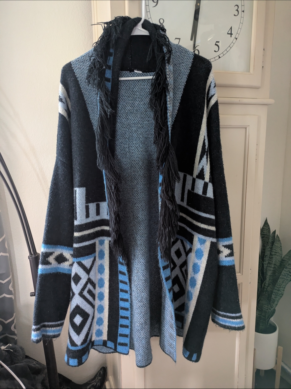 Open-Front Fringe Cardigan Sweater in Black and Light Blue